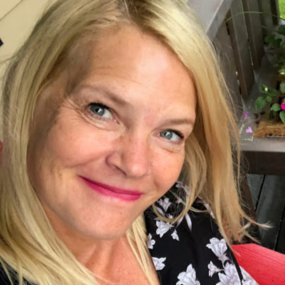 Meet your Posher, Debra
